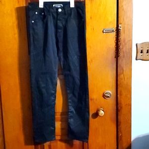 Old Skool Men's black relaxed fit jeans. 32x30